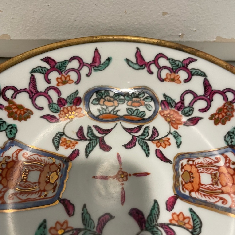 🇨🇳Vintage Chinese Hand Painted Porcelain Brass Encased Bowl - Picture 4 of 9